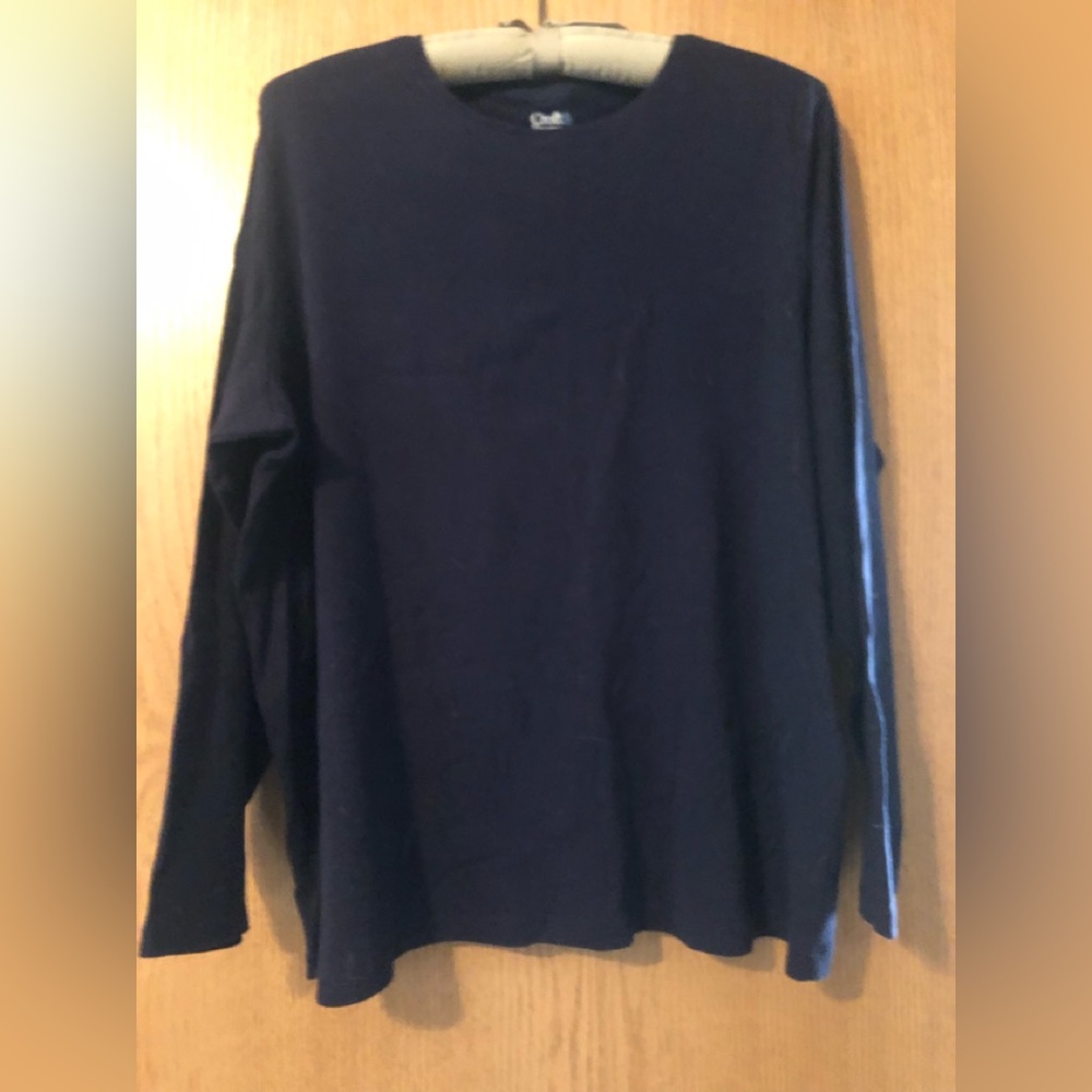 Women’s long sleeve Tshirt.Navy.Croft & Barrow. 2X